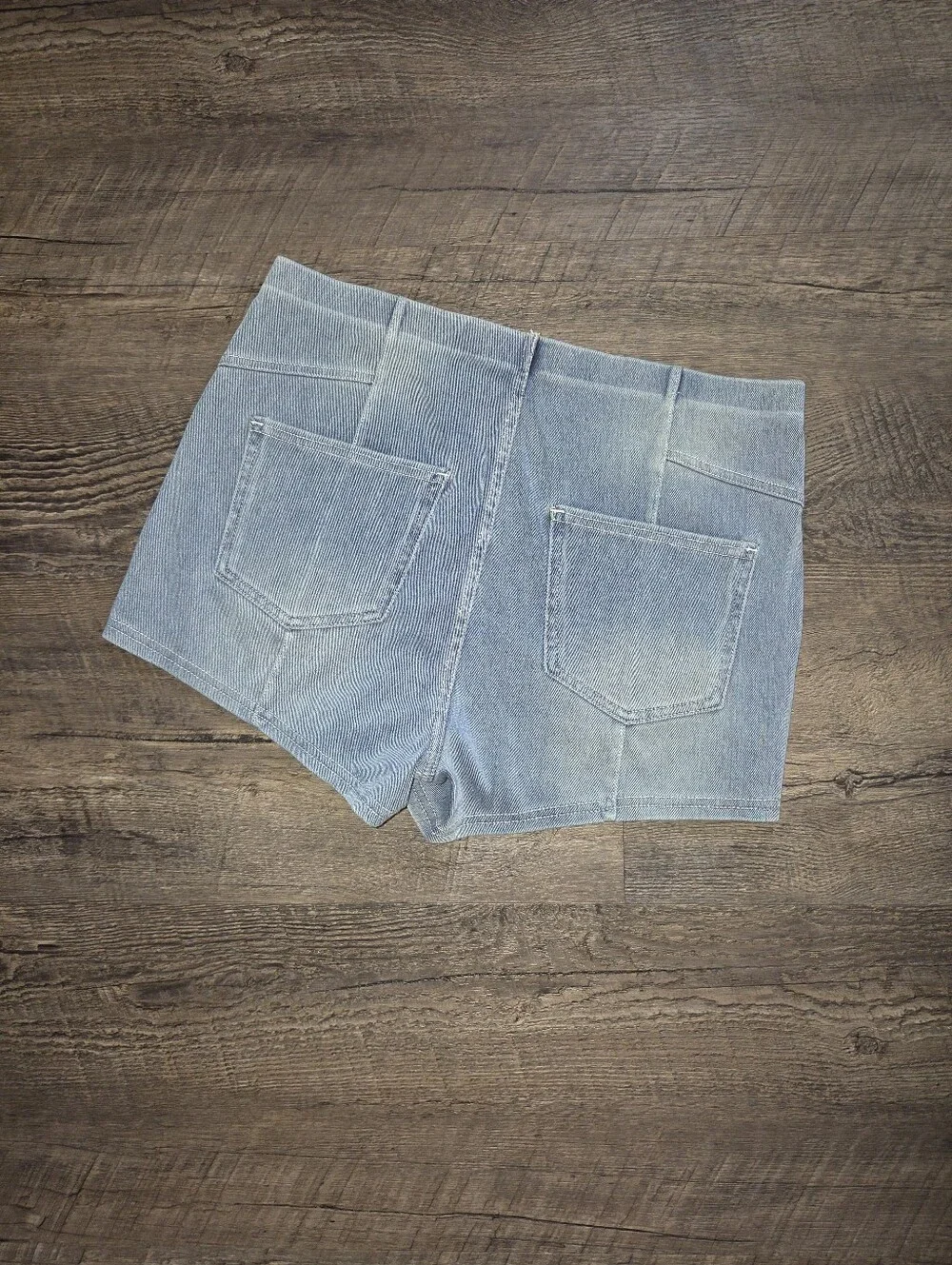 Halara Women's Light Blue Denim Stretch Shorts
